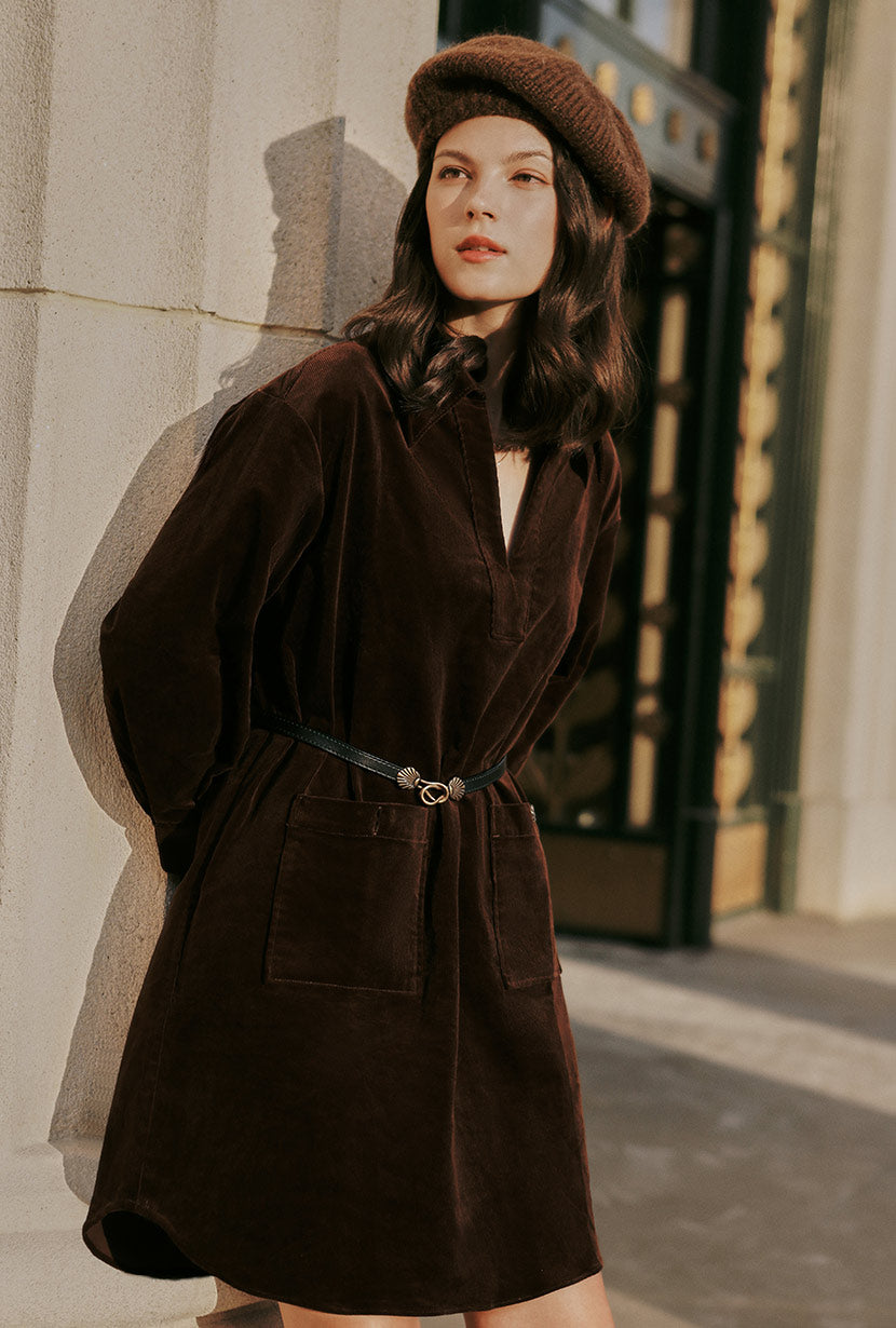 Petite Studio's Adjustable Thin Leather Belt