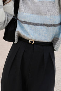 Petite Studio's Leather Belt in Black