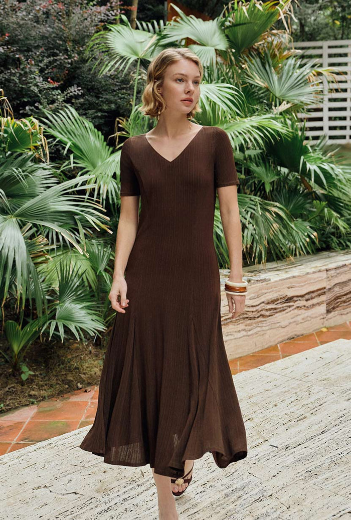 Petite Studio's Ezra Knit Dress in Chocolate 