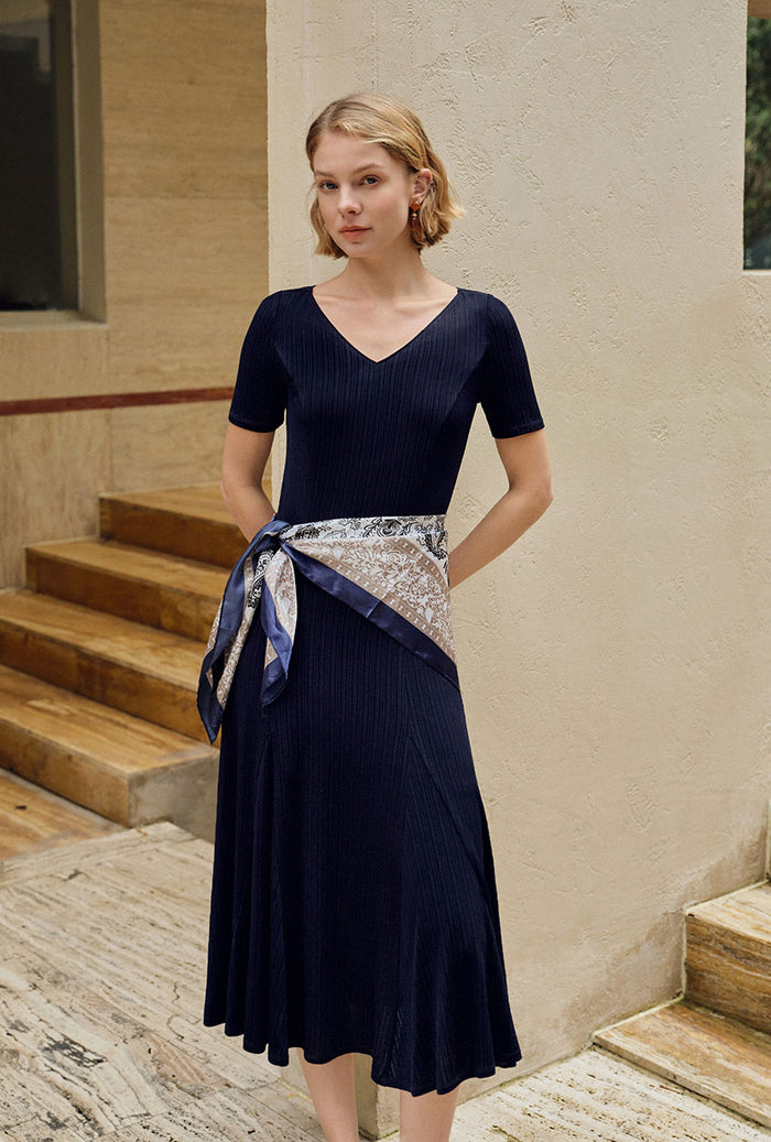 navy knit dress Petite Studio's Ezra Knit Dress in Navy