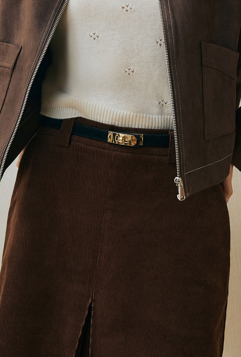 Petite Studio's Nunzio Black and Gold Frosted Leather Belt