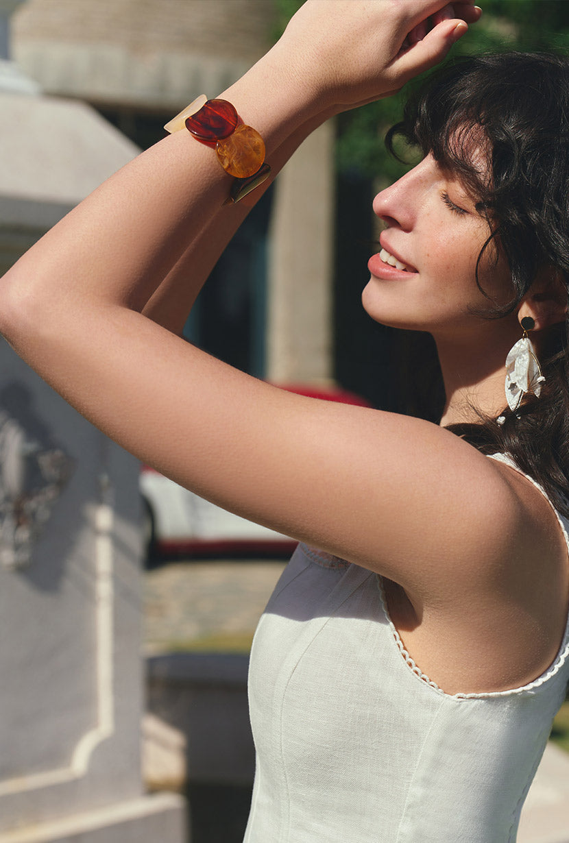 Petite Studio's Janna Amber Lucite Stretch Bracelet 
