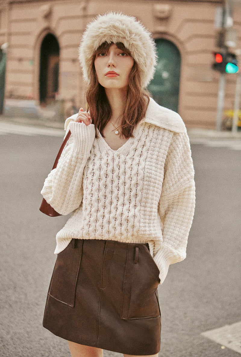 Petite Studio's Blanca Wool Sweater in Ivory
