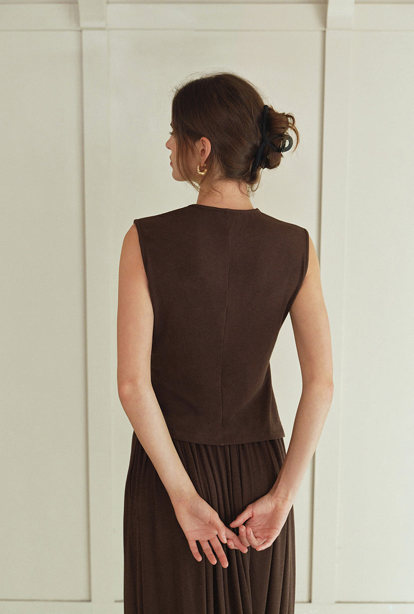 Petite Studio's Jeevan Jersey Cotton Top in Chocolate