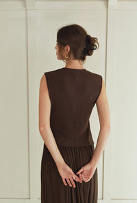 Petite Studio's Jeevan Jersey Cotton Top in Chocolate