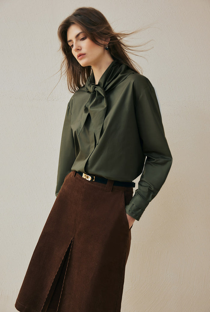Petite Studio's Finn Cotton Scarf Shirt in Moss Green
