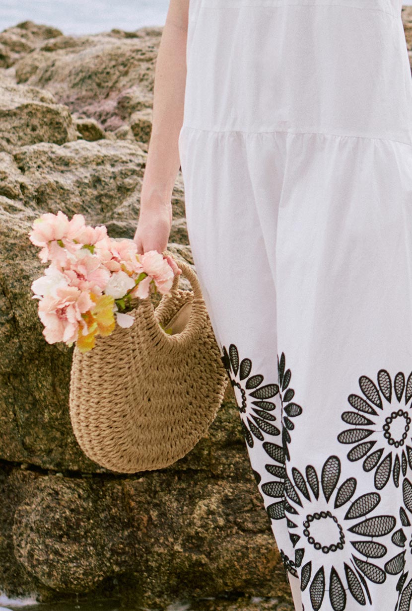 Petite Studio's Summer Woven Beach Handbag