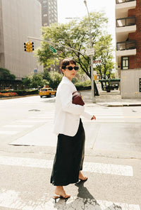 Petite Studio's Kia Linen Blazer in White
