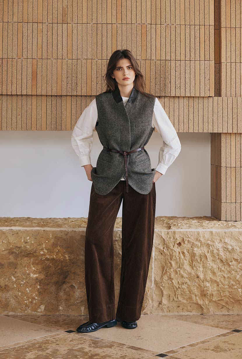 Petite Studio's Noah Wool Vest in Ash Brown