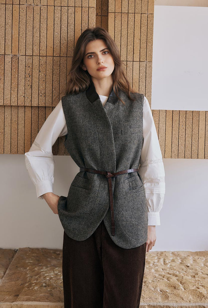 Petite Studio's Noah Wool Vest in Ash Brown