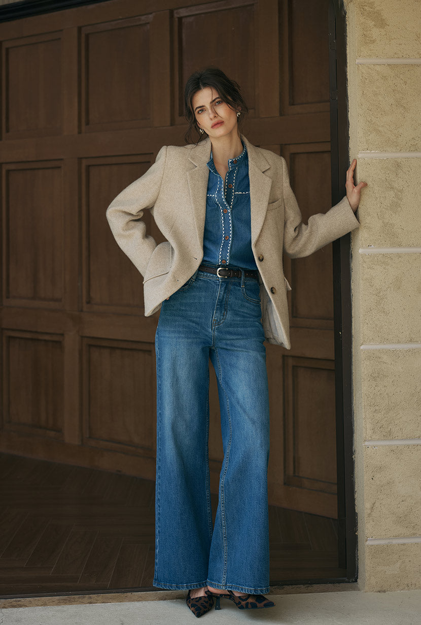 Petite Studio's Emilia Wool Blazer in Oatmeal