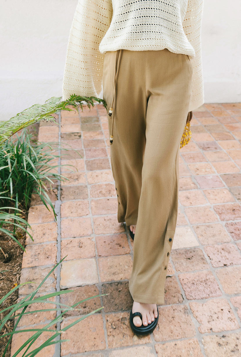 Petite Studio's Sandy Flare Pants in Camel 