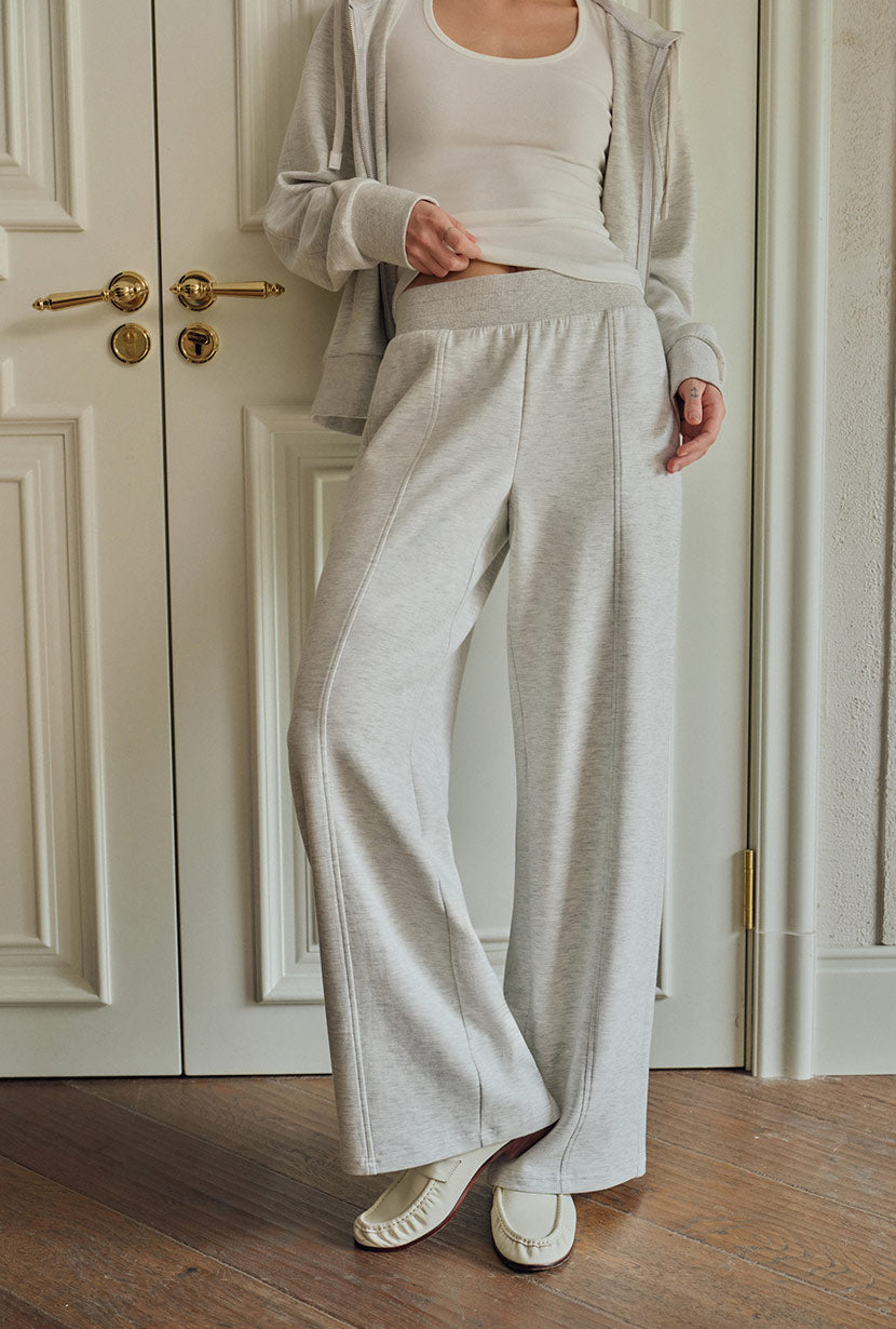 Petite Studio's Chase Cotton Straight Leg Pants in Heather White