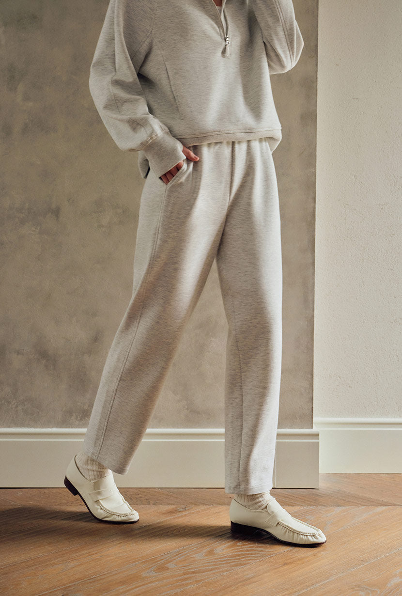 Petite Studio's Corey Cotton Tapered Pants in Heather White