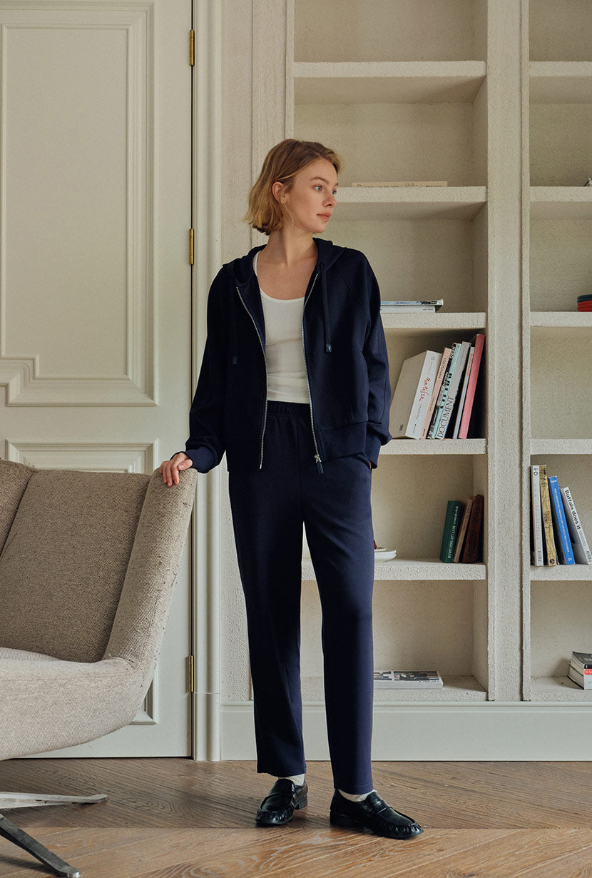 Petite Studio's Corey Cotton Tapered Pants in Navy