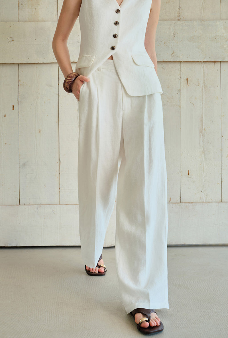 Petite Studio's Circe Linen Pants in Ivory - Petite Clothing for Women M / White