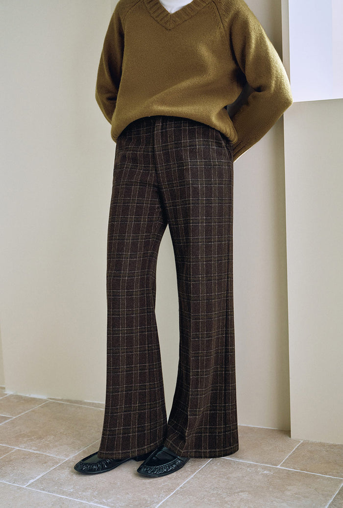 Petite Studio's Dylan Straight Wool Pants in Plaid