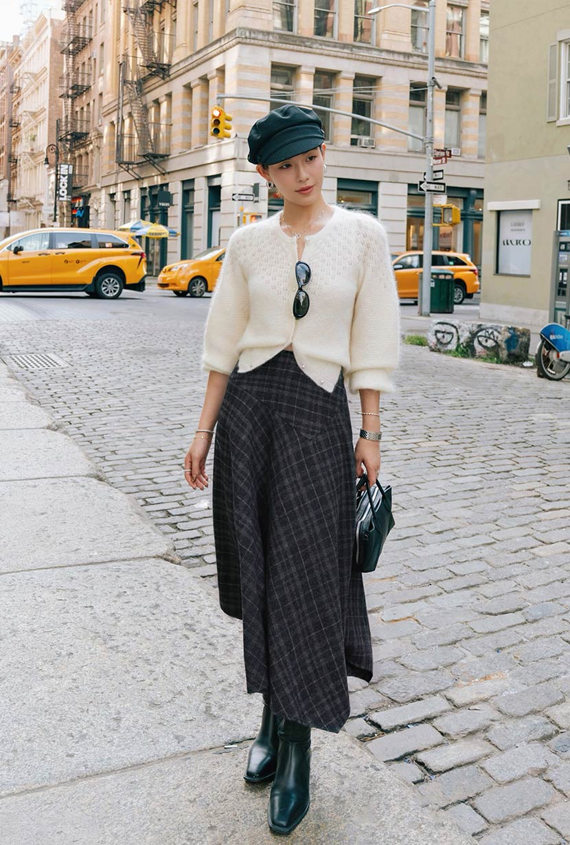 Petite Studio's Wyatt Wool Skirt in Charcoal Plaid
