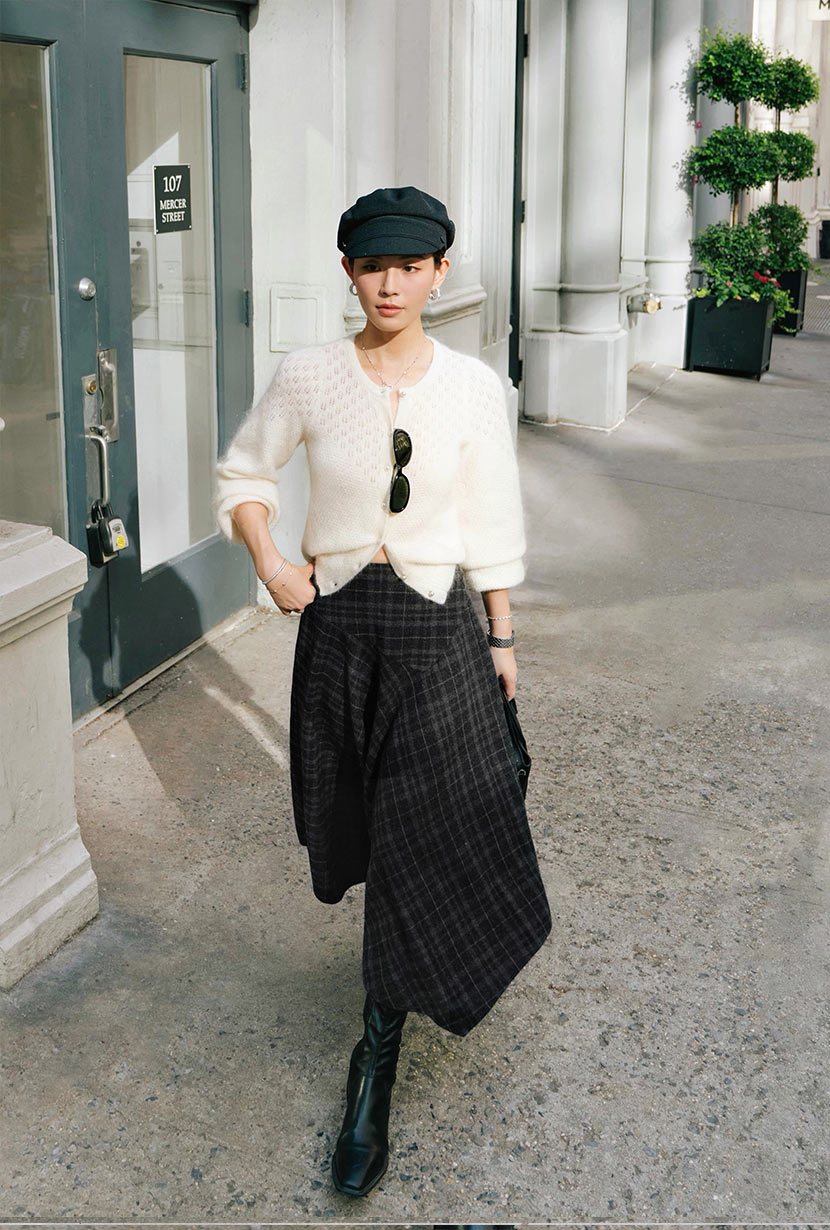 Petite Studio's Wyatt Wool Skirt in Charcoal Plaid
