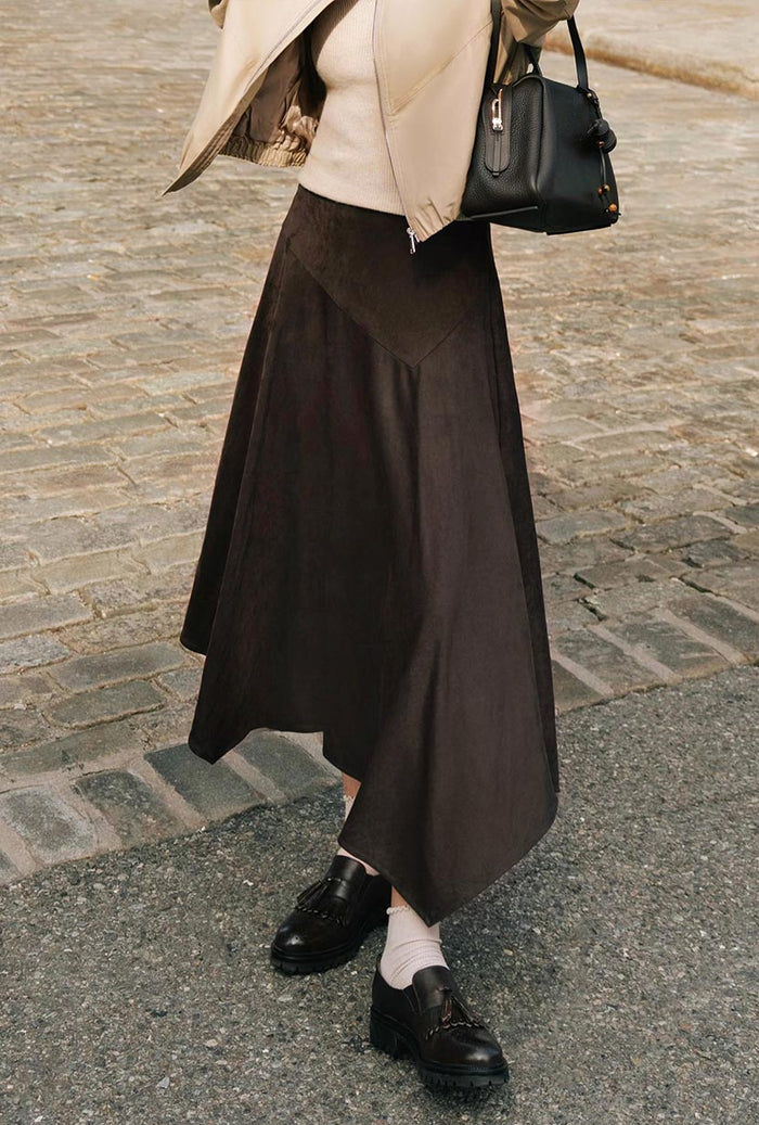 Petite Studio's Wyatt Wool Skirt in Chocolate