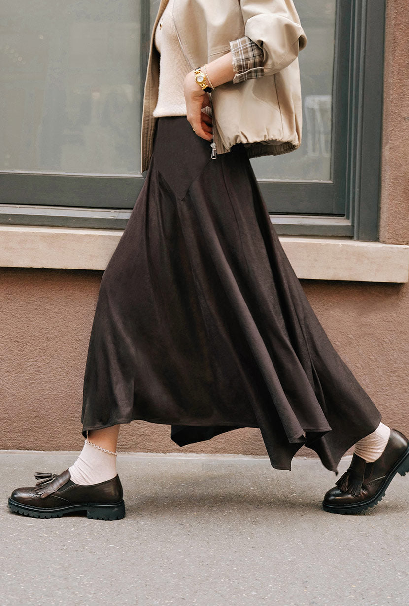 Petite Studio's Wyatt Wool Skirt in Chocolate