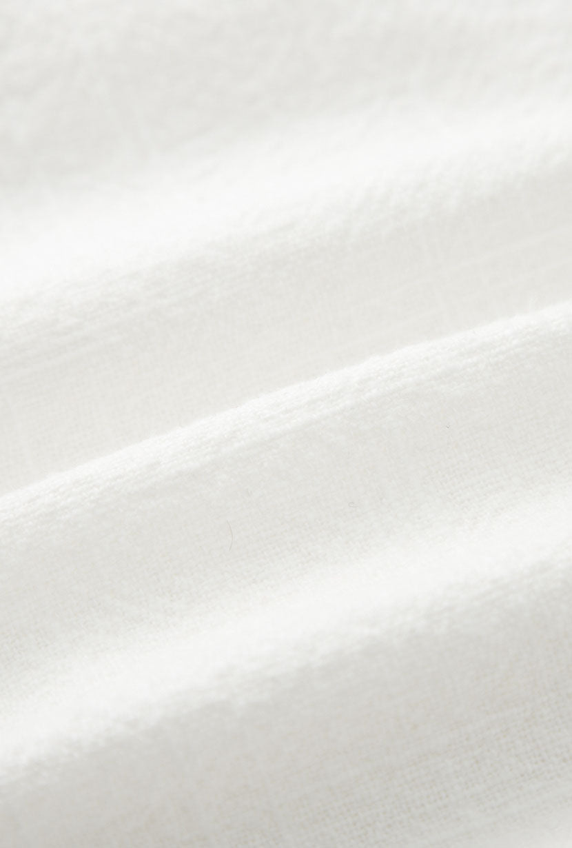 Petite Studio's Anne Linen Shorts in White