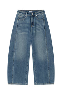 Petite Studio's Evie Mid-Rise Barrel Jeans in Vintage Blue
