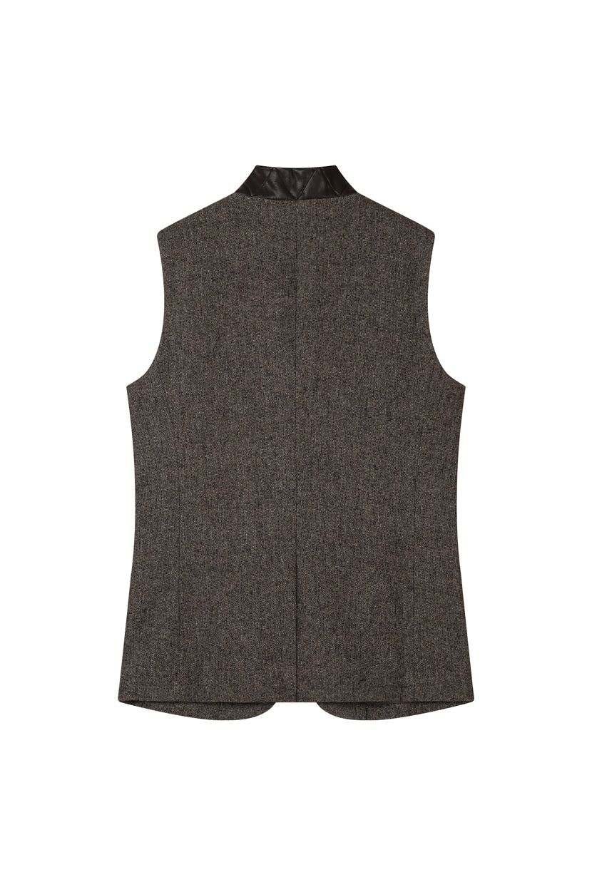 Petite Studio's Noah Wool Vest in Ash Brown