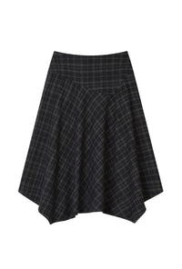 Petite Studio's Wyatt Wool Skirt in Charcoal Plaid
