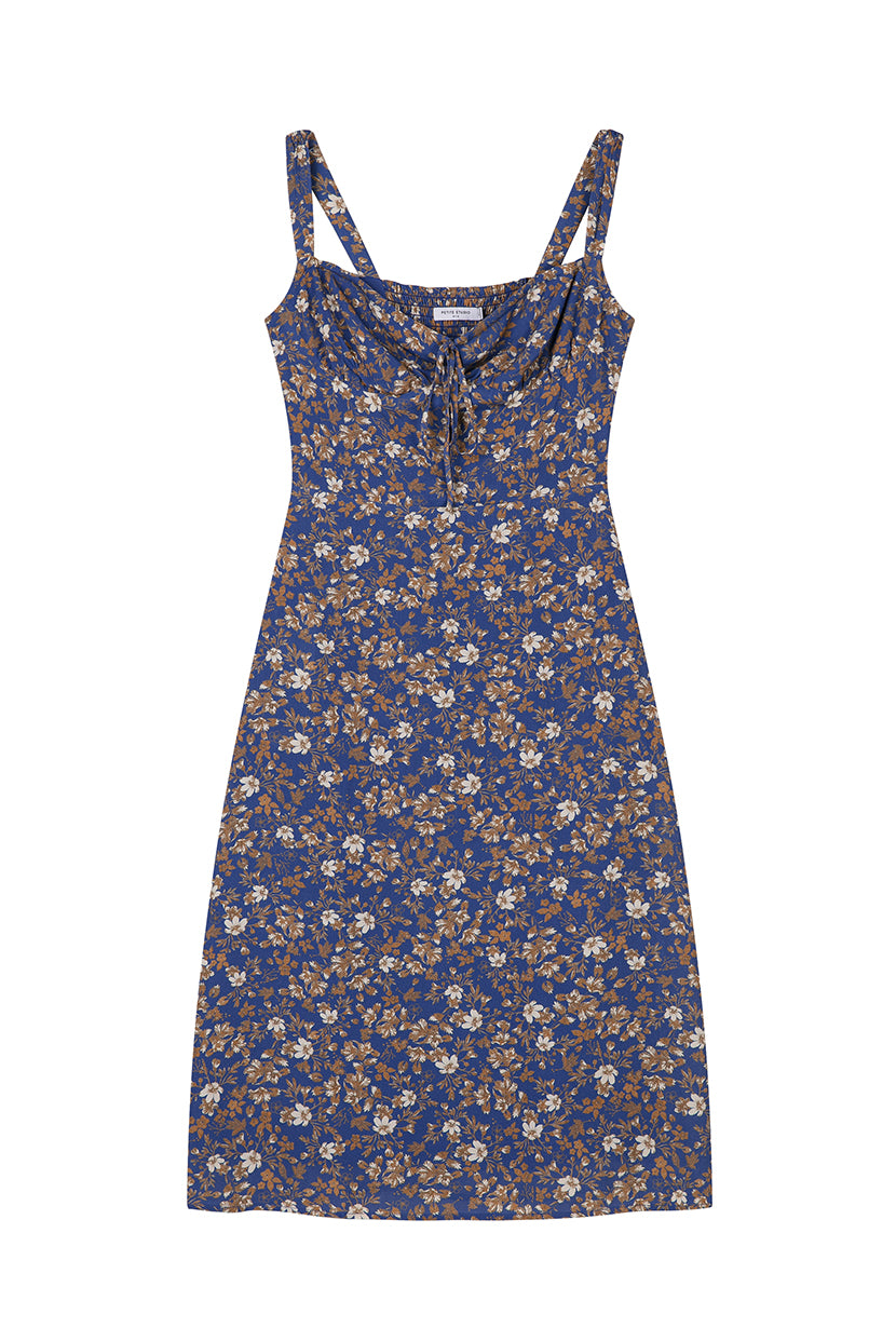 Petite Studio's Felisse Midi Dress in Blue Floral