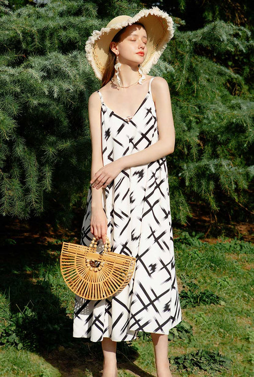 Petite Studio's Milani Dress in Brush Print